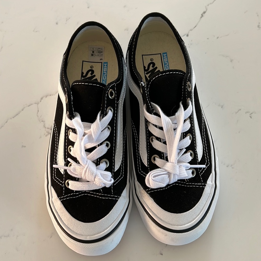 Vans Ultracrush Style 112 Brand New Black/White